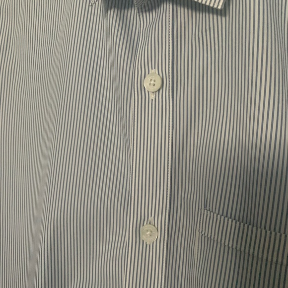 Burberry Classic Button-Down Shirt - Picture 5 of 10
